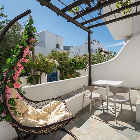 Eleni Rooms Parikia  Exterior photo