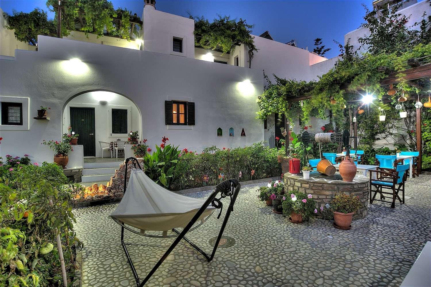 Eleni Rooms Parikia  Exterior photo