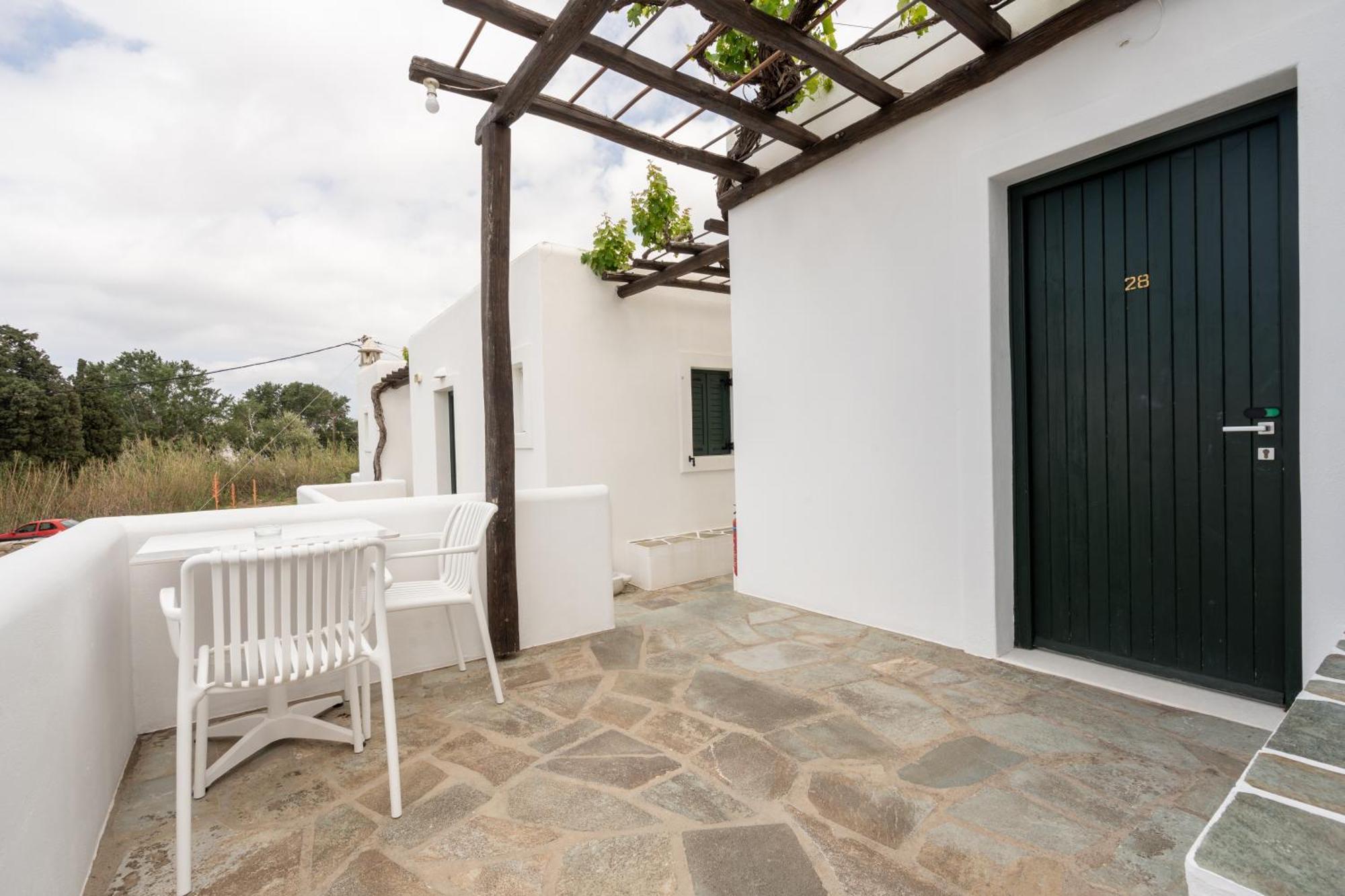 Eleni Rooms Parikia  Exterior photo